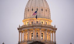 online gambling Michigan bill clears Senate committee