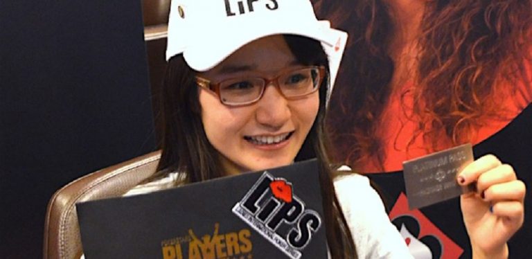 ‘Dallas Alice’ Flips Her Way To The Bahamas For The PokerStars Players Championship