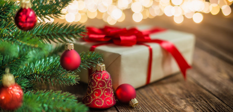 Holiday Gift Guide: Wrap Up the Perfect Present for a Poker Player