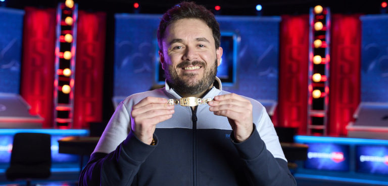 WSOP Update: Zinno, Linde, Leng Score Bracelets; Hellmuth’s Antics Draw Criticism